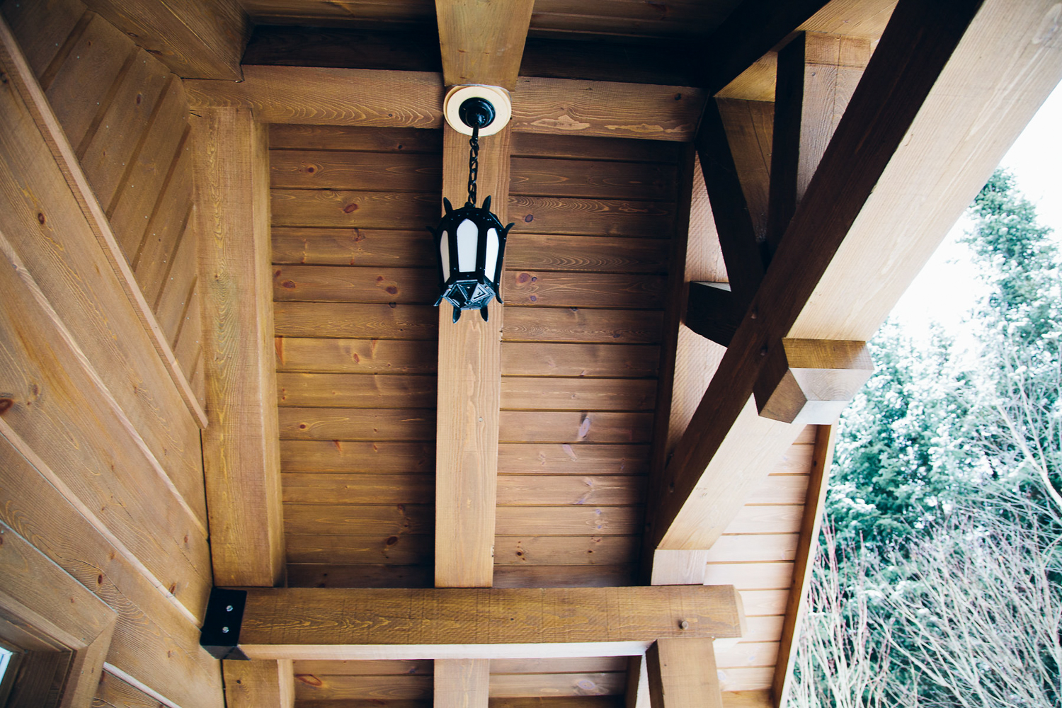 log home entrance